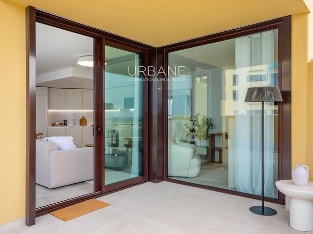 Bright 2-Bedroom Apartment in a Residence with Spa, Pool & More