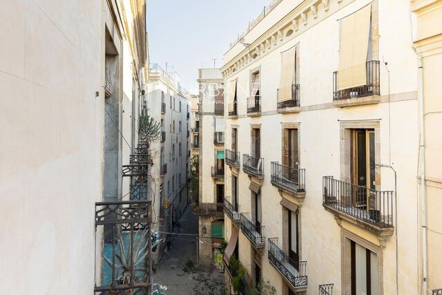 Amplio Piso con Rooftop en el Corazón del Barrio Gótico