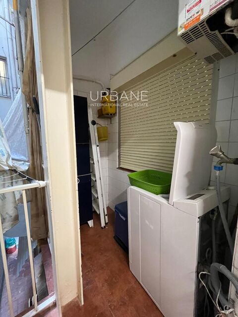 A louer : Charmant appartement avec balcon au cœur de Ciutat Vella – Disponible dès le 1er août