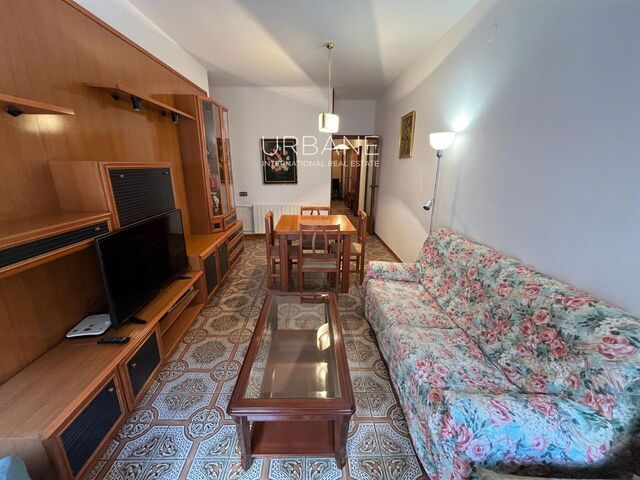 A louer : Charmant appartement avec balcon au cœur de Ciutat Vella – Disponible dès le 1er août