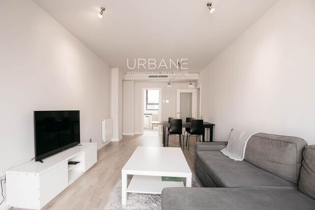 Zu vermieten – 2-Zimmer-Wohnung mit Balkon, Dachterrasse und Gemeinschaftspool