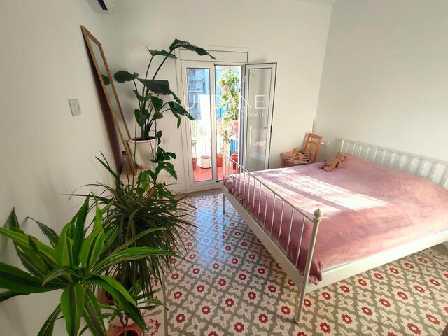 Alquiler: 2 habitaciones con balcones privados en Barcelona
