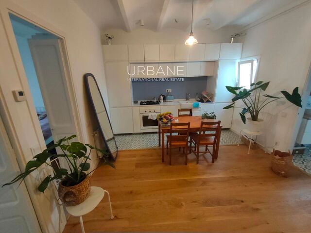 A Louer : 2 chambres avec balcons privée à Barcelone