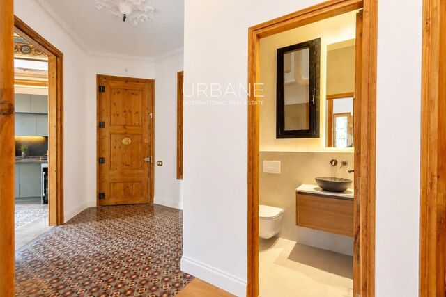 Appartement Rénové avec Trois Suites et Blacons à Eixample