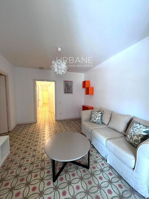 Spacious 2-Bedroom Apartment for Rent in Eixample