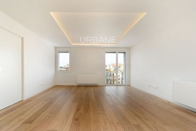 Appartement Moderne de 2 Chambres dans un Immeuble Rénové à Eixample, Barcelone