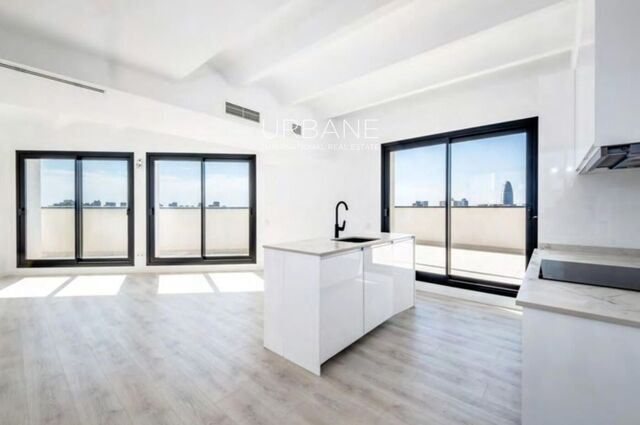 Apartamento excepcional con terraza panorámica y vistas a la Sagrada Familia