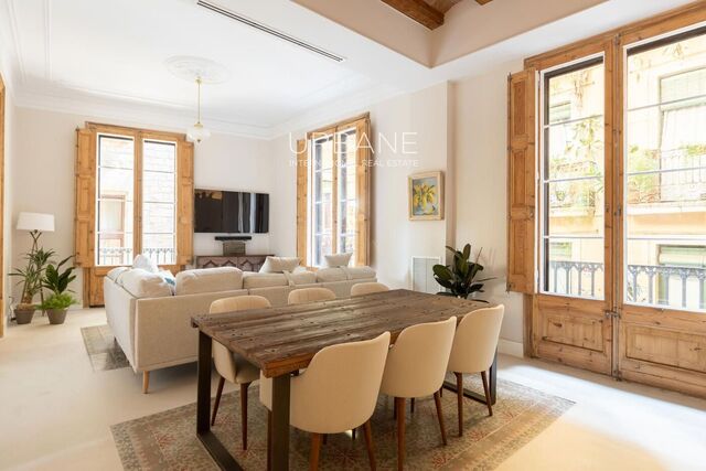 EN LLOGUER: Apartament Totalment Moblat al Cor del Barri Gòtic