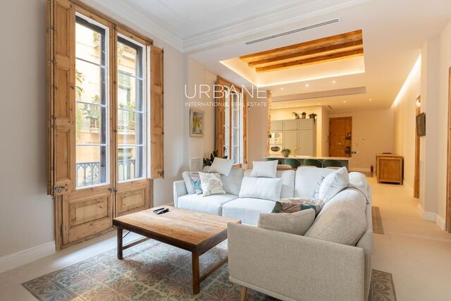 EN LLOGUER: Apartament Totalment Moblat al Cor del Barri Gòtic