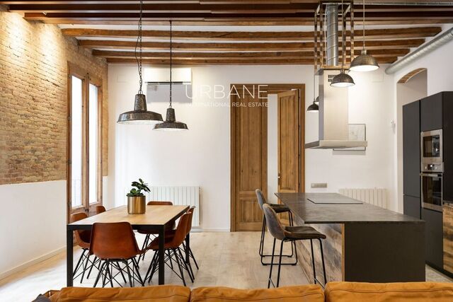 Elegante Piso de 3 dormitorios en alquiler en Cuitat Vella, Barcelona