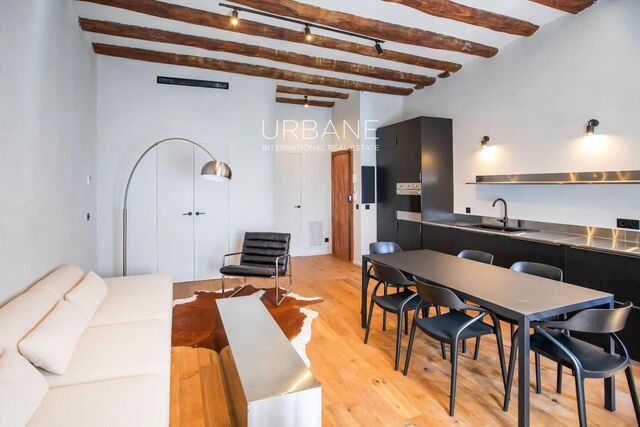 Vivir con estilo en Ciutat Vella – Encantador piso de 1 dormitorio en el casco antiguo