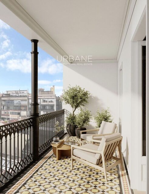 Elegante apartamento reformado de 4 dormitorios con balcones en el corazón del Eixample