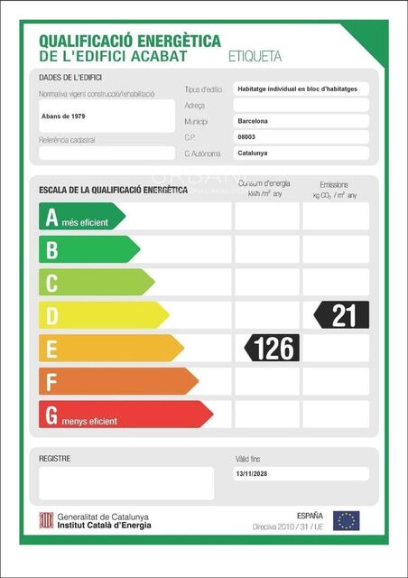 Piso reformado con terraza privada en tercera planta en El Born, Barcelona