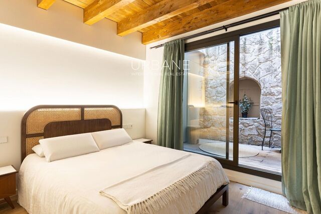 Dúplex de 127 m² en el Born – 2 Dormitorios con Baño, Terrazas, Luminoso